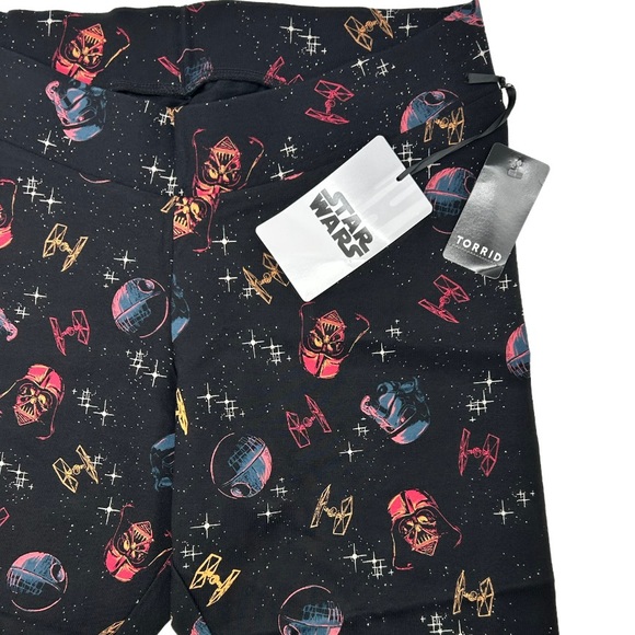 Torrid Women’s Plus Size Disney Lucas Star Wars Signature Premium Bike Short - Picture 7 of 12